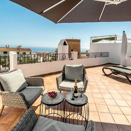 Hermosa Casa Con Terraza E Increibles Vistas Al Mar Y La Montana Нерха Экстерьер фото